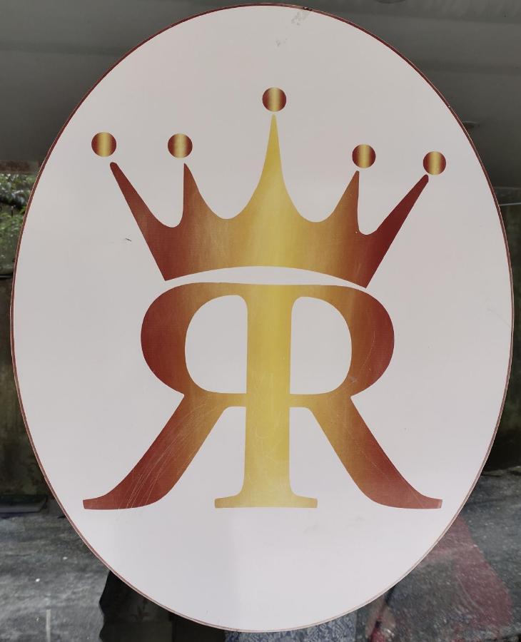 Hotel Royal Residency Силигури Экстерьер фото