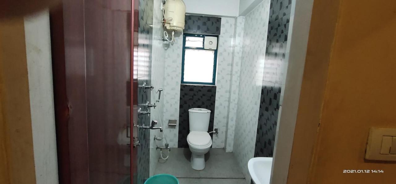 Hotel Royal Residency Силигури Экстерьер фото